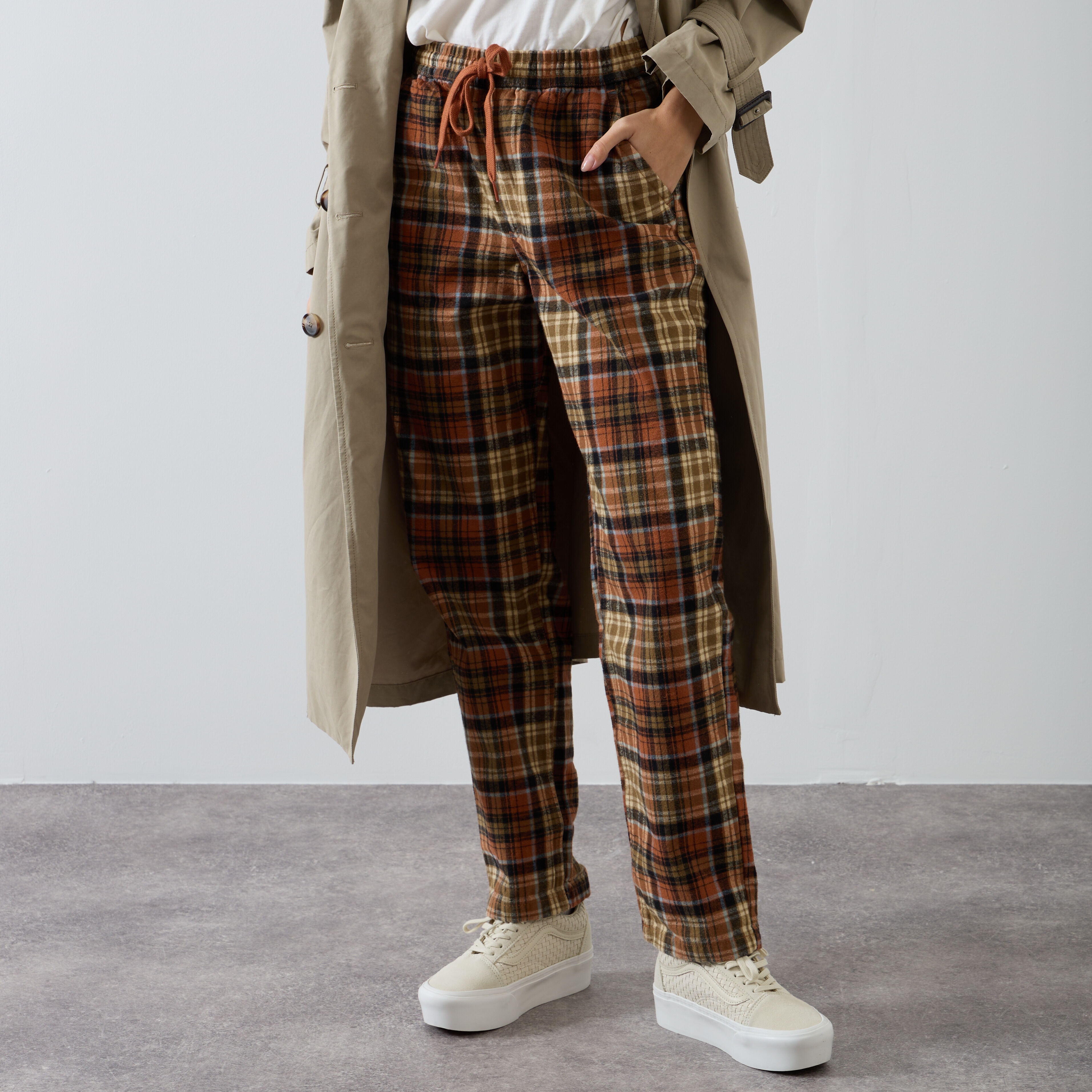 Sneakers et baskets VANS PANTALON Tendances 2024 Courir.be