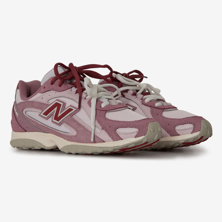 NEW BALANCE 204 204 ROSE/BLANC FEMME