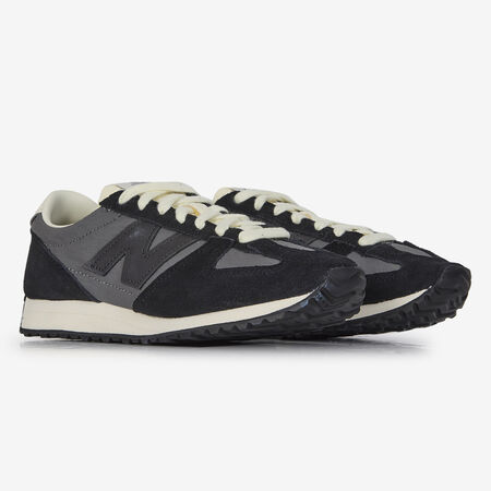 NEW BALANCE 471 NOIR NOIR DAMES