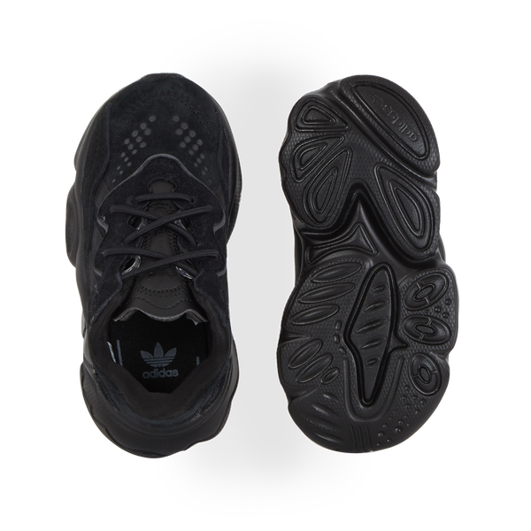 Courir ozweego noir deals