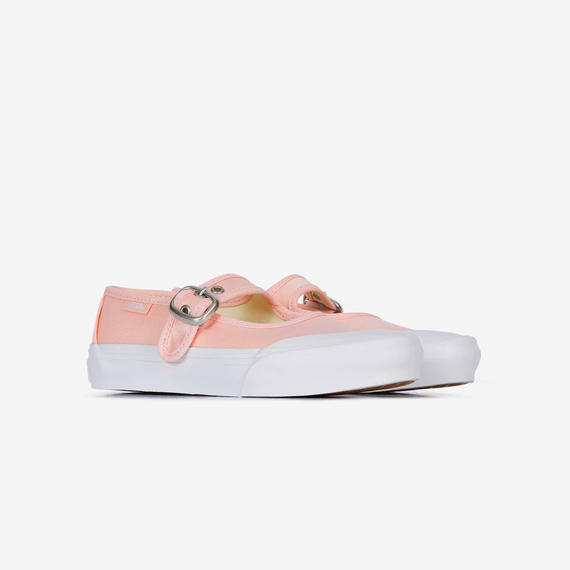 Promotie Sneakers en schoenen VANS kortingen tot 50 Courir.be
