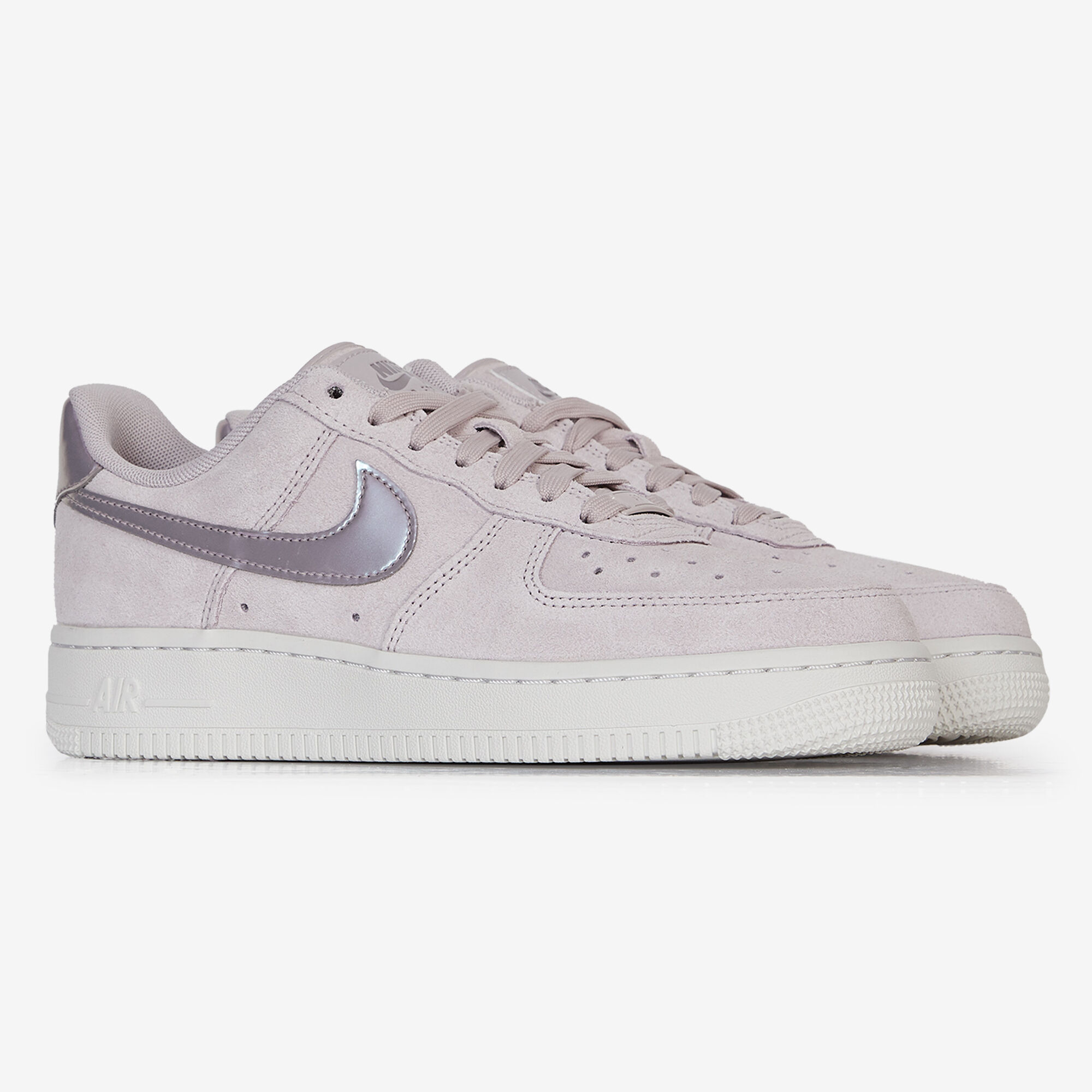NIKE AIR FORCE 1 07 VIOLET SNEAKERS FEMME Courir.be