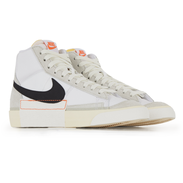 NIKE BLAZER MID 77 PRO CLUB BLANC NOIR WIT ZWART SNEAKERS HEREN Courir.be