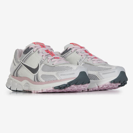 NIKE zoom vomero ZOOM VOMERO 5 BLANC/ROSE FEMME