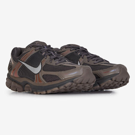 NIKE zoom vomero ZOOM VOMERO 5 MARRON HOMME