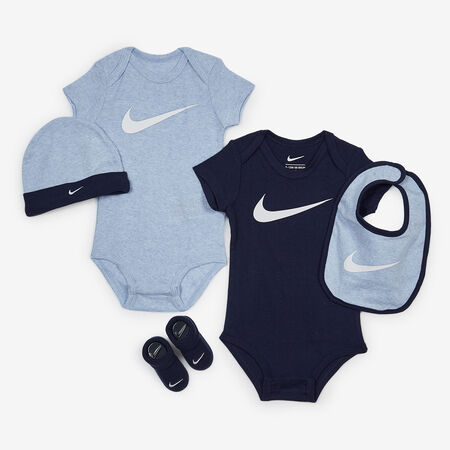 NIKE 5 PC SET BODYSUIT HAT BOOTIE ESSENTIALS BLEU BÉBÉ
