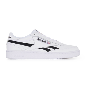 Selection club c Baskets vetements et accessoires Courir.be