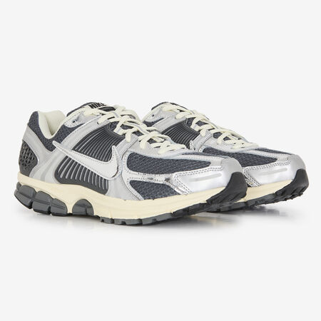 NIKE zoom vomero ZOOM VOMERO 5 GRIS/ARGENT HEREN