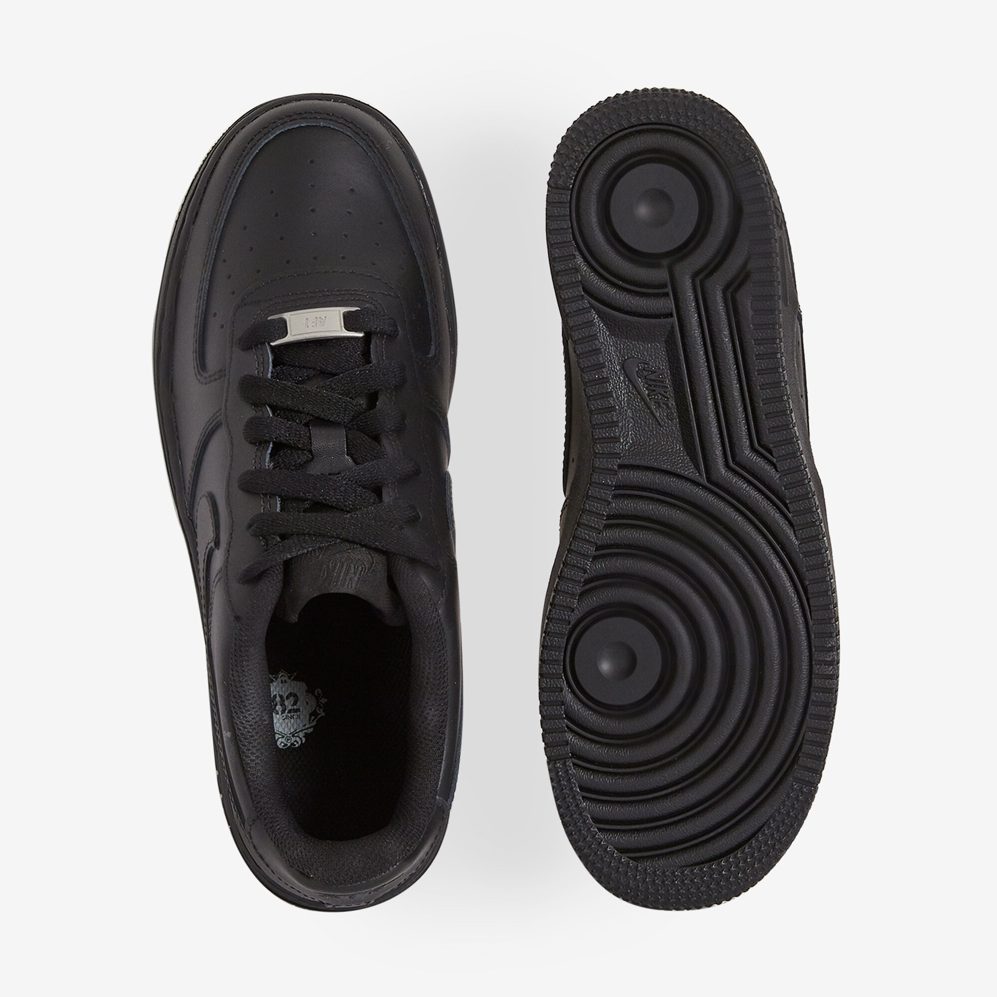 nike air force trainers junior