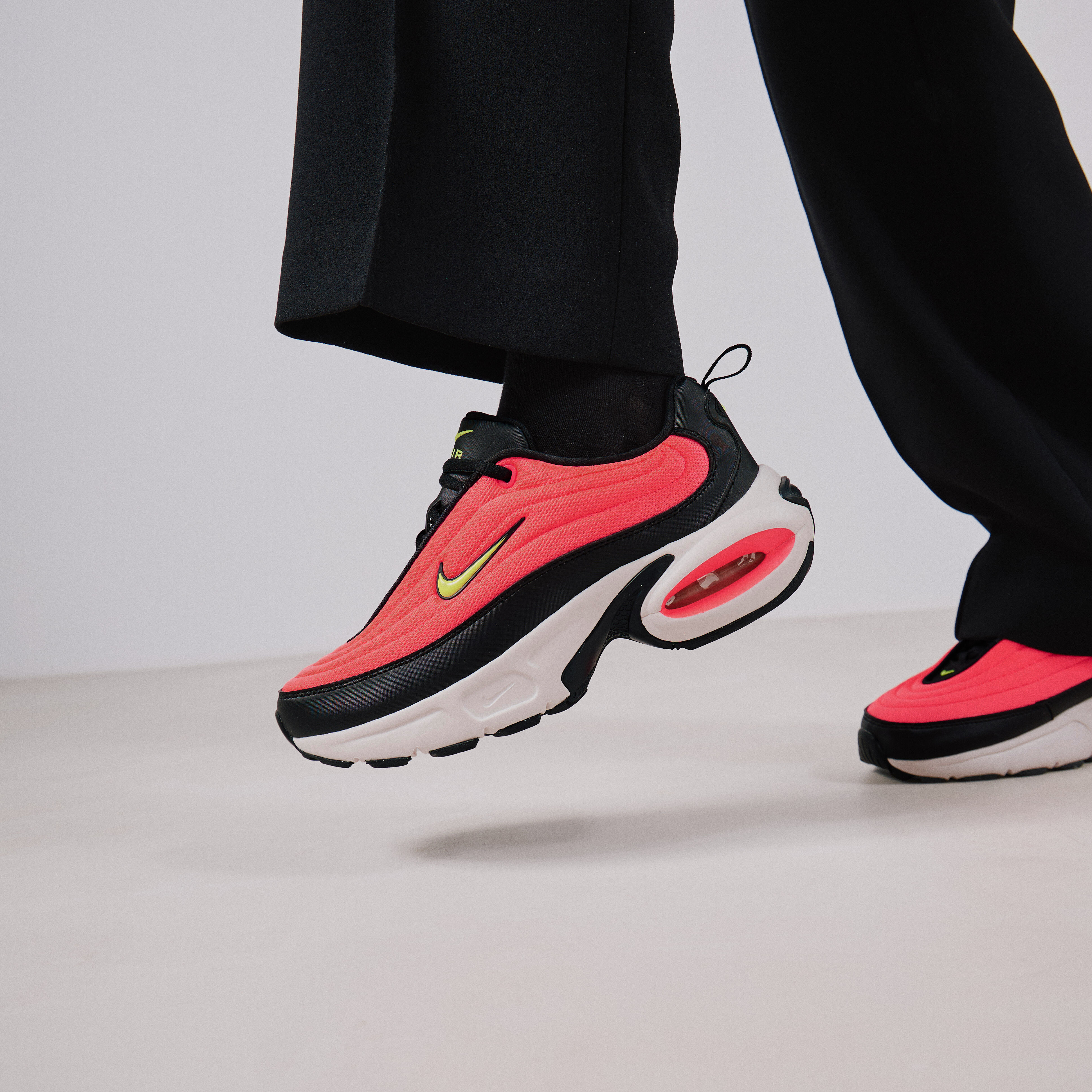 NIKE AIR MAX PORTAL ROSE NOIR SNEAKERS FEMME Courir.be