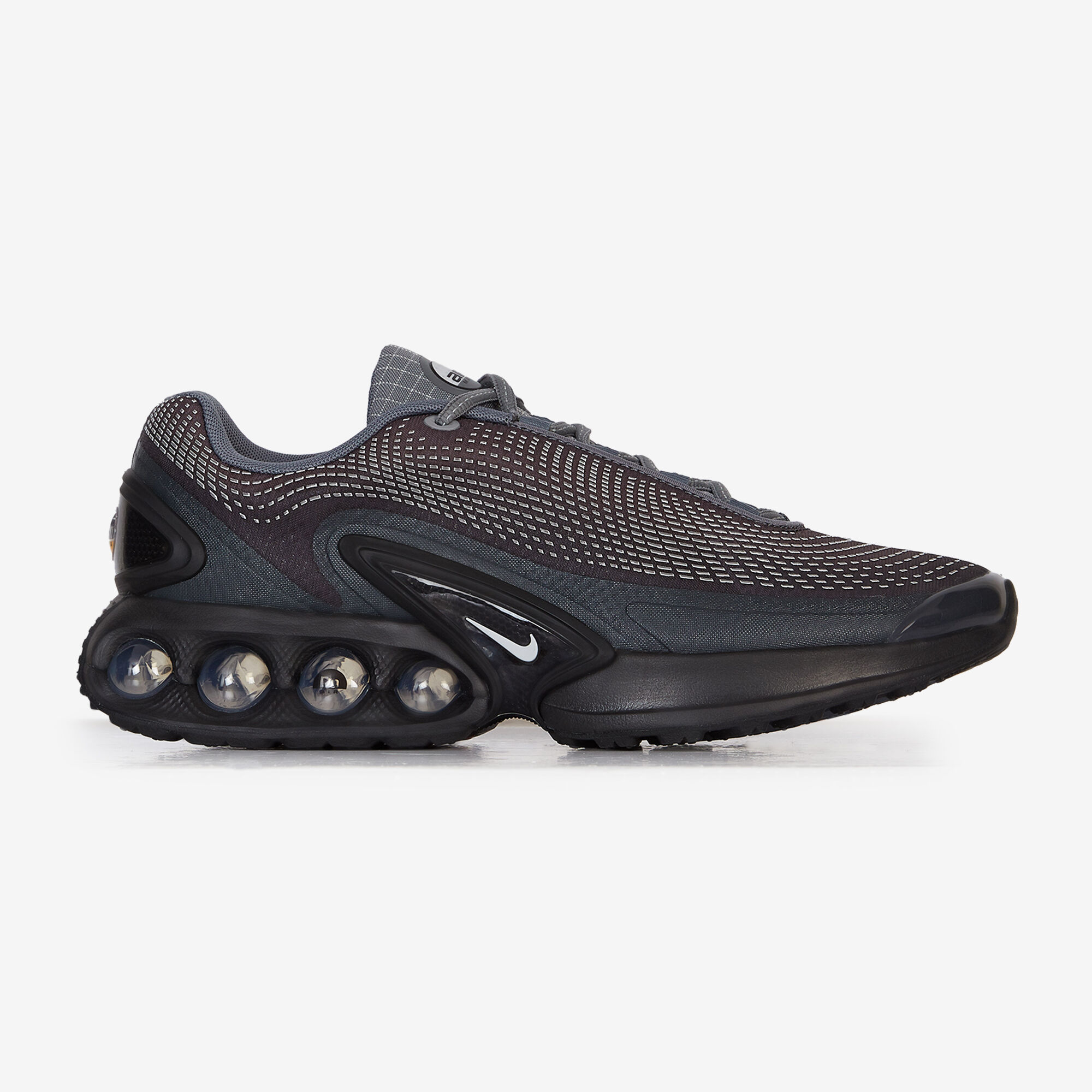 NIKE AIR MAX DN NOIR GRIS SNEAKERS HOMME Courir.be