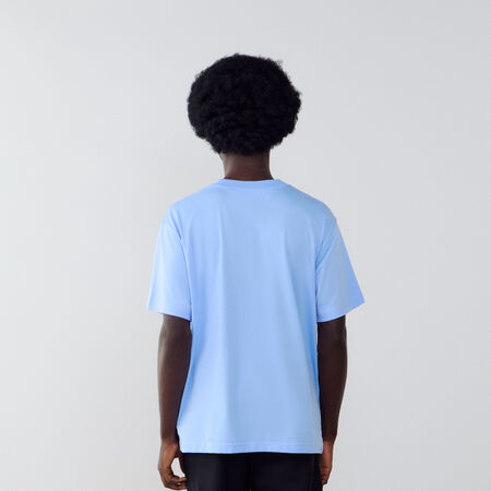 NEW BALANCE TEE SHIRT SMALL LOGO BLAUW/WIT HEREN