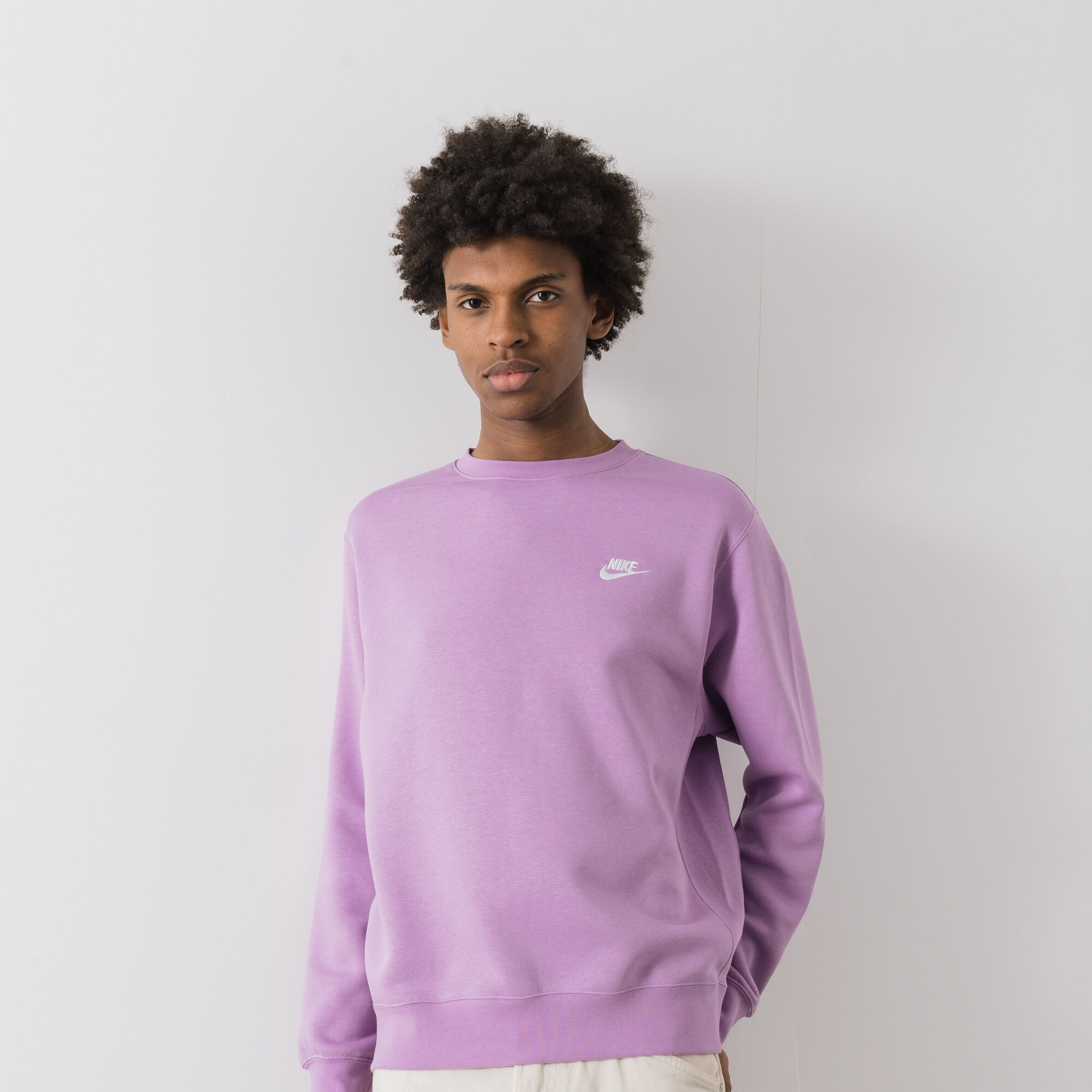 NIKE SWEATSHIRT CREW CLUB PAARS TRUI HEREN Courir.be