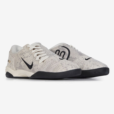 NIKE Total 90 TOTAL 90 BEIGE DAMES
