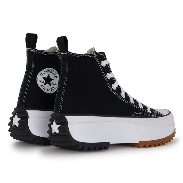 Converse Baskets - Run Star Hike Hi (Noir) - Baskets chez Sarenza (583913)