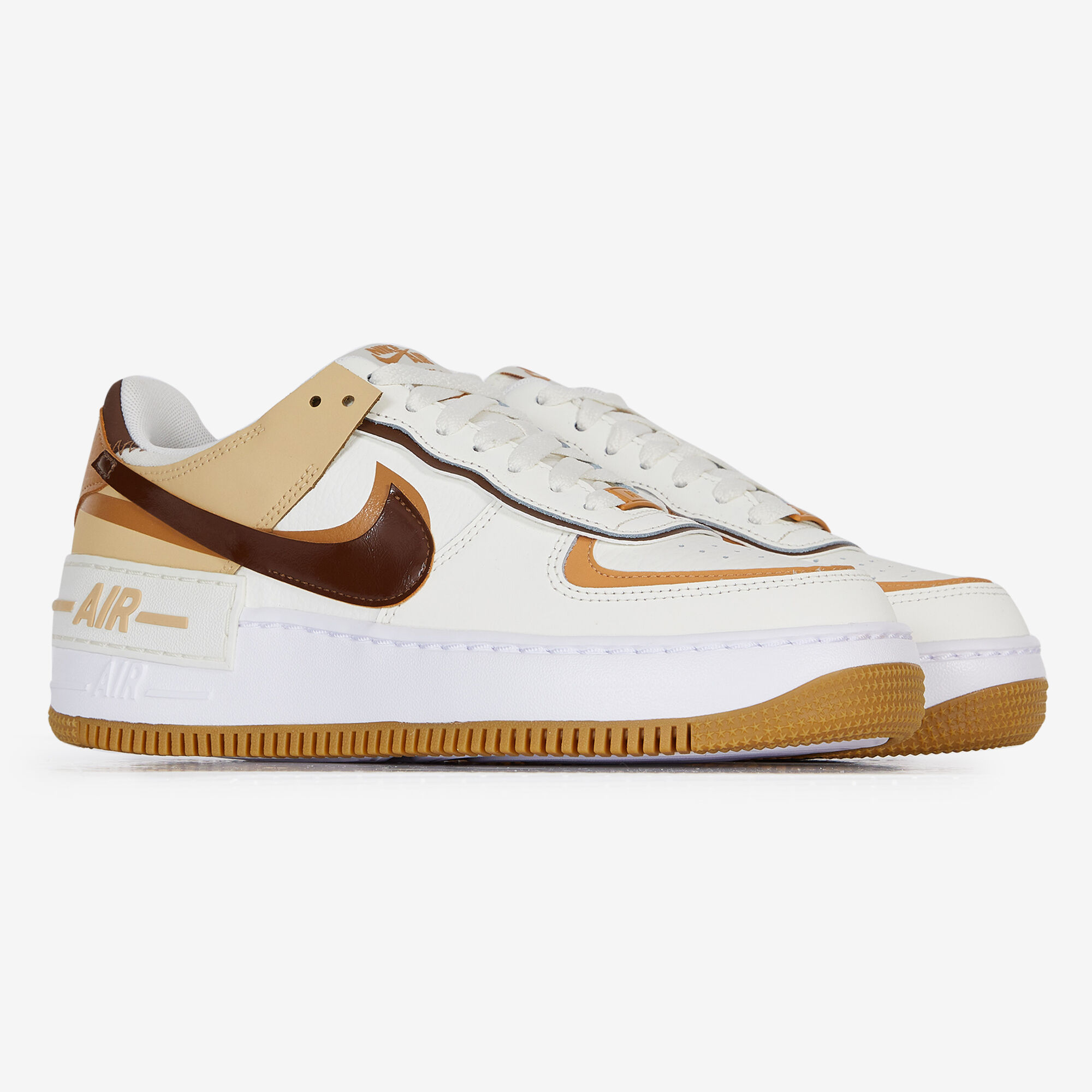 NIKE AIR FORCE 1 SHADOW BEIGE MARRON SNEAKERS FEMME Courir.be