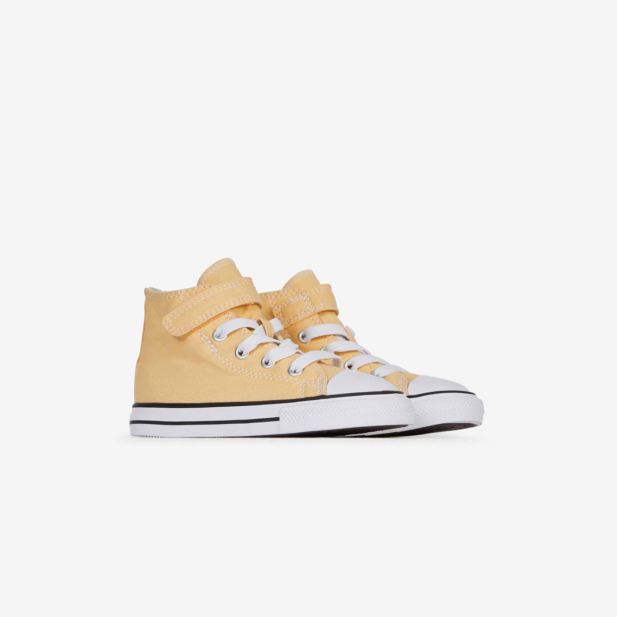 Sneakers et baskets CONVERSE ENFANT JAUNE Tendances 2024 Courir.be
