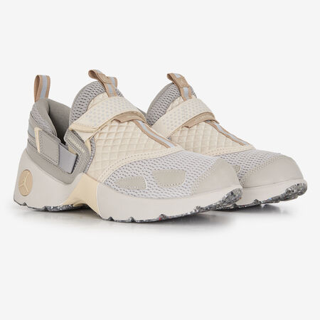 JORDAN JORDAN TRUNNER LX BEIGE DAMES
