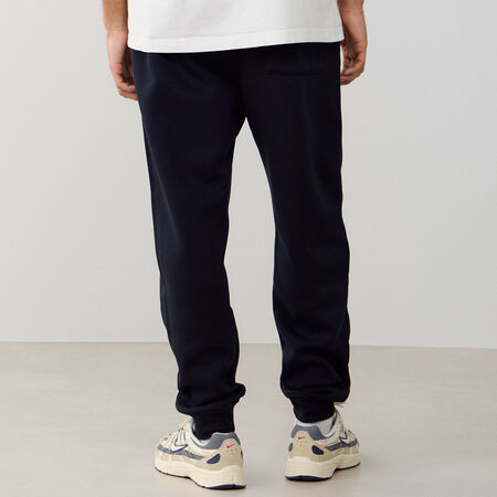 JORDAN ESSENTIAL JOGGINGSBROEK ZWART HEREN