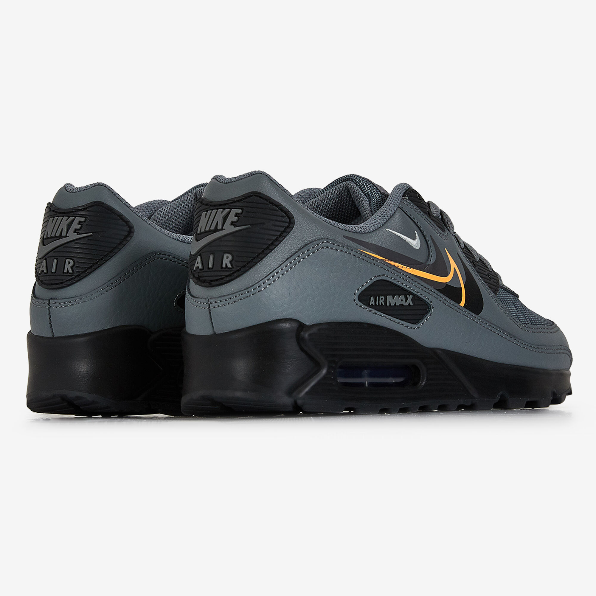 NIKE AIR MAX 90 GRIS NOIR SNEAKERS HOMME Courir.be
