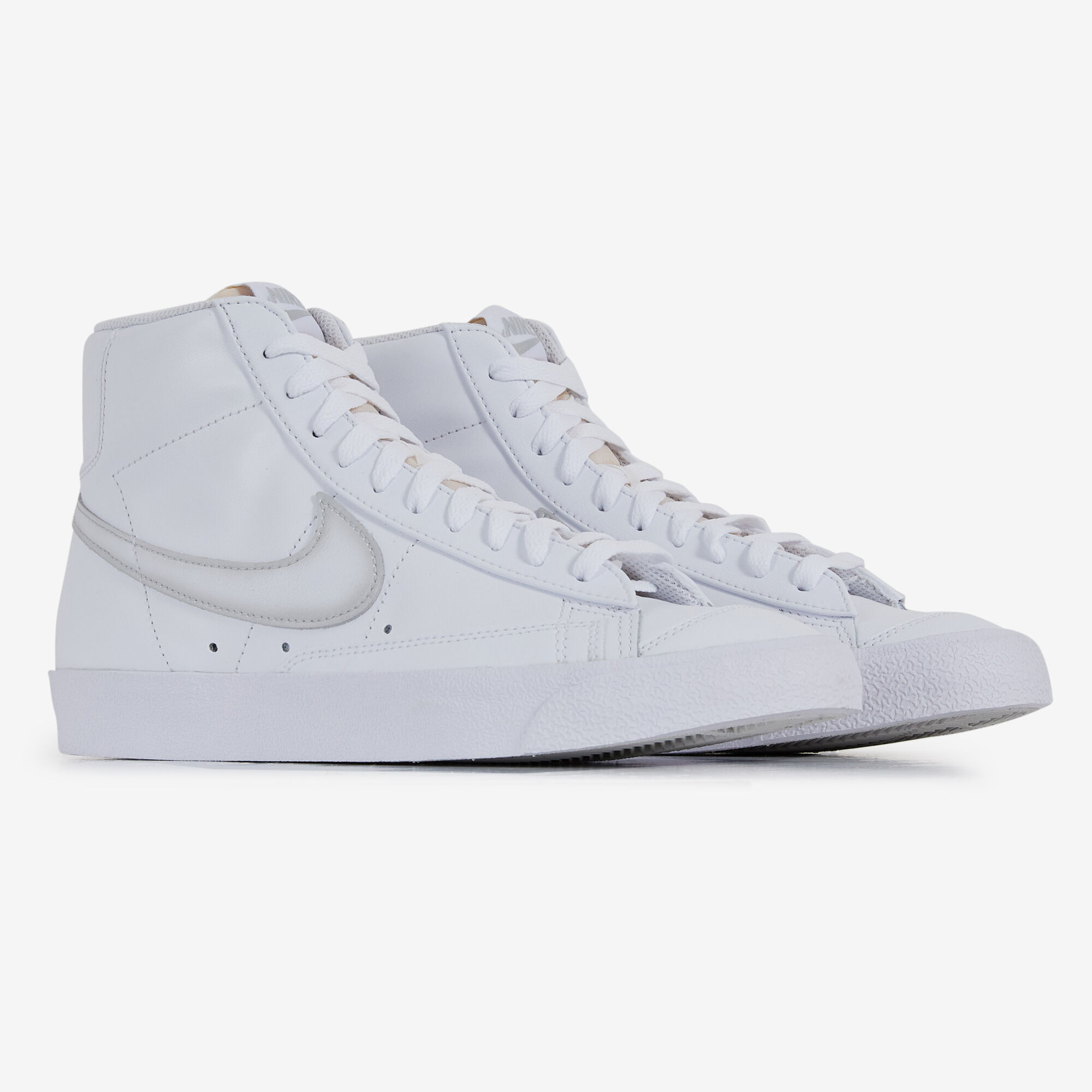 S lection BLAZER Baskets v tements et accessoires Courir.be