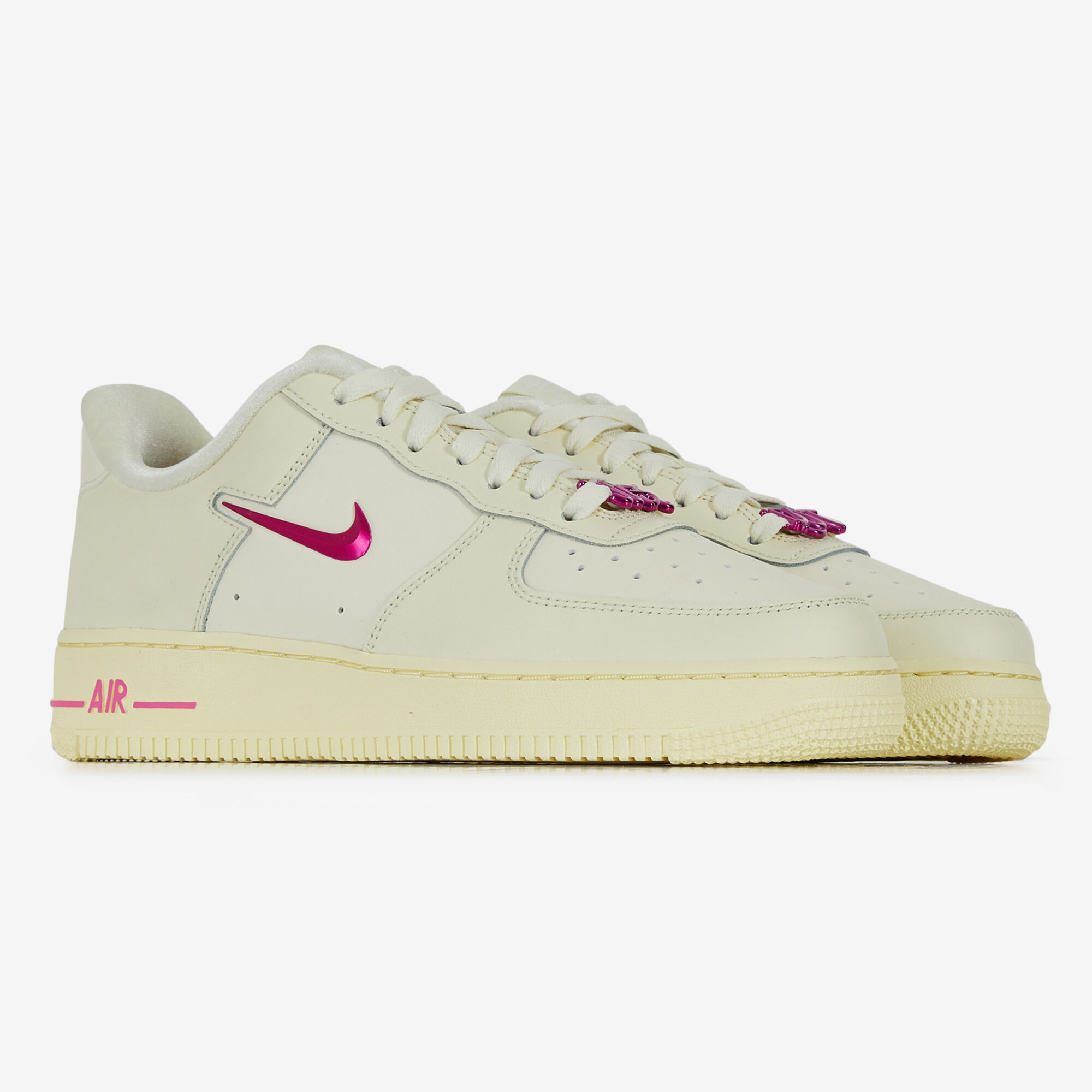 NIKE AIR FORCE 1 LOW BEIGE ROZE SNEAKERS DAMES Courir.be