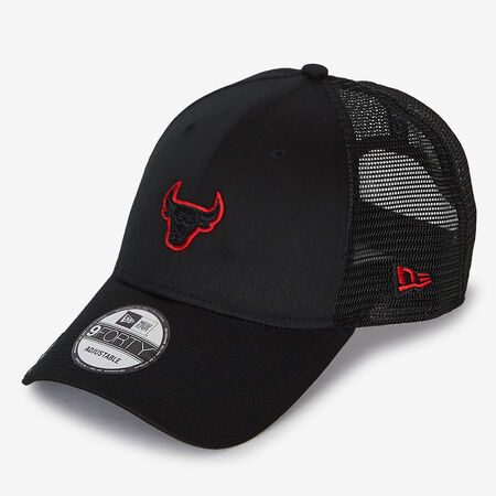 NEW ERA 9FORTY TRUCKER BULLS OUTLINE LOGO NOIR/ROUGE HOMME