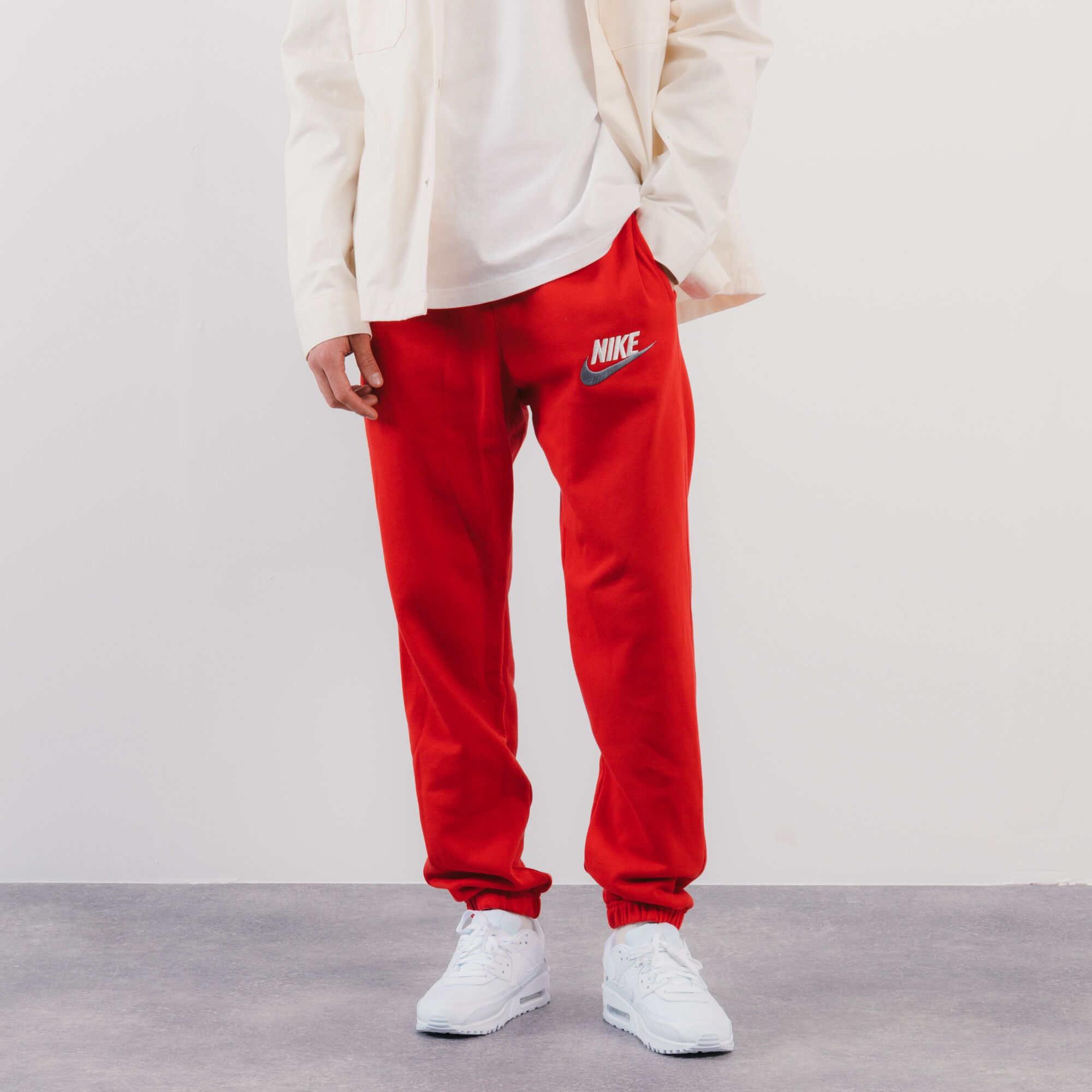 Pantalon nike deals homme rouge