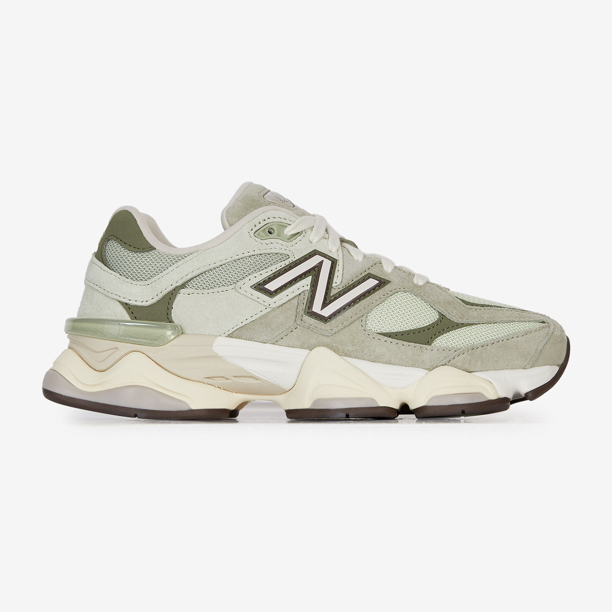 NEW BALANCE 9060 VERT SNEAKERS FEMME Courir.be