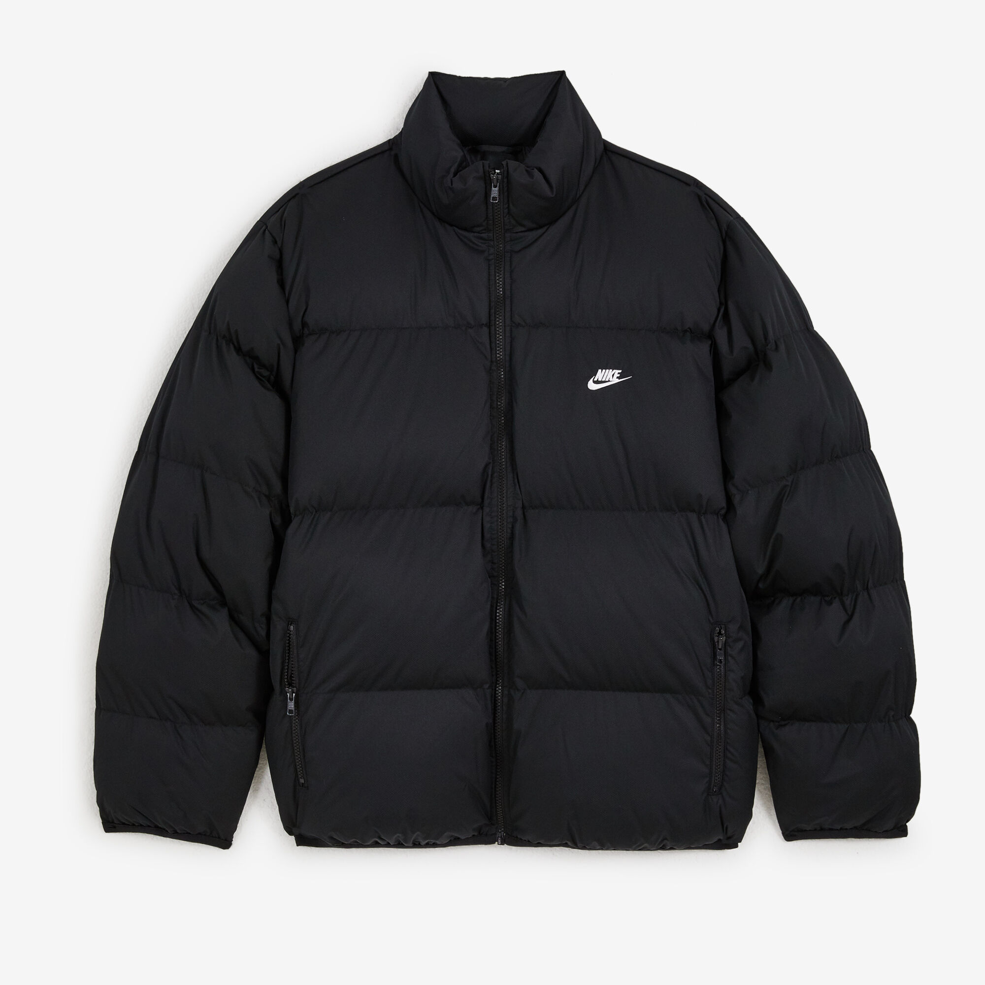 NIKE JACKET PUFFER CLUB NOIR BLANC BLOUSON HOMME Courir.be