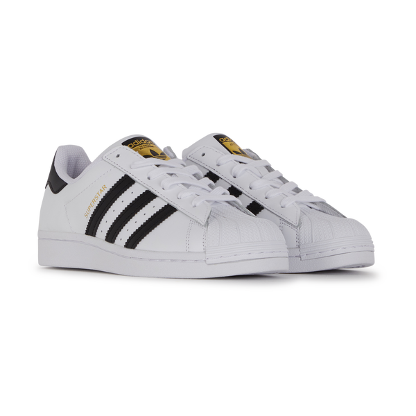 courir superstar blanche