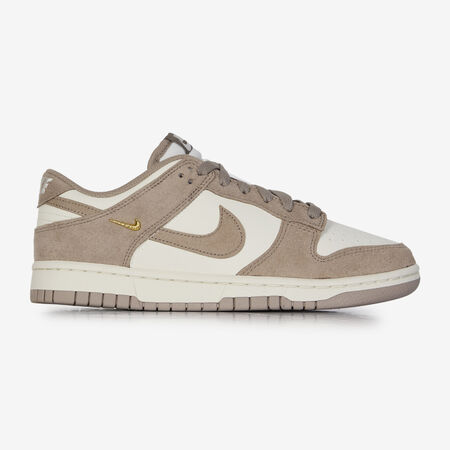DUNK LOW SUEDE MINI SWOOSH : BLANC/BEIGE