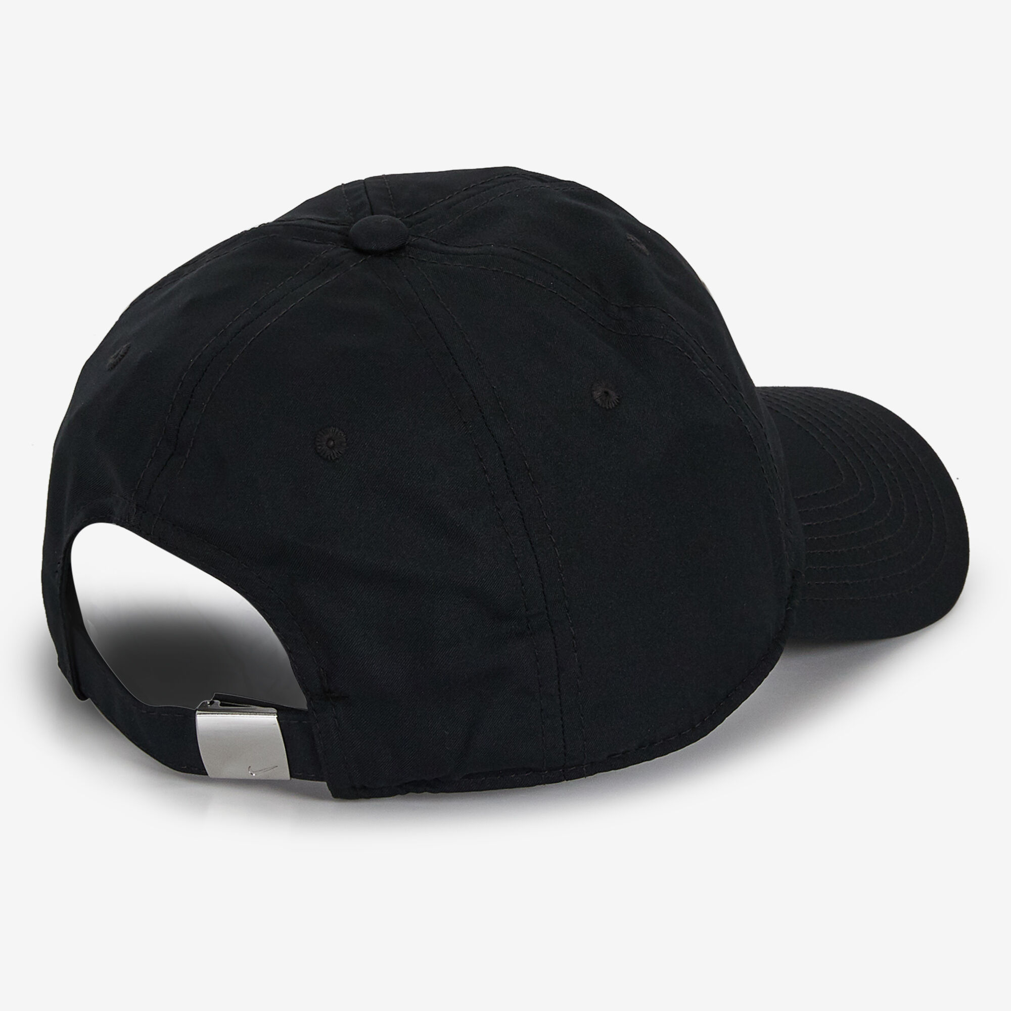 Sneakers et baskets CASQUETTE Tendances 2024 Courir.be