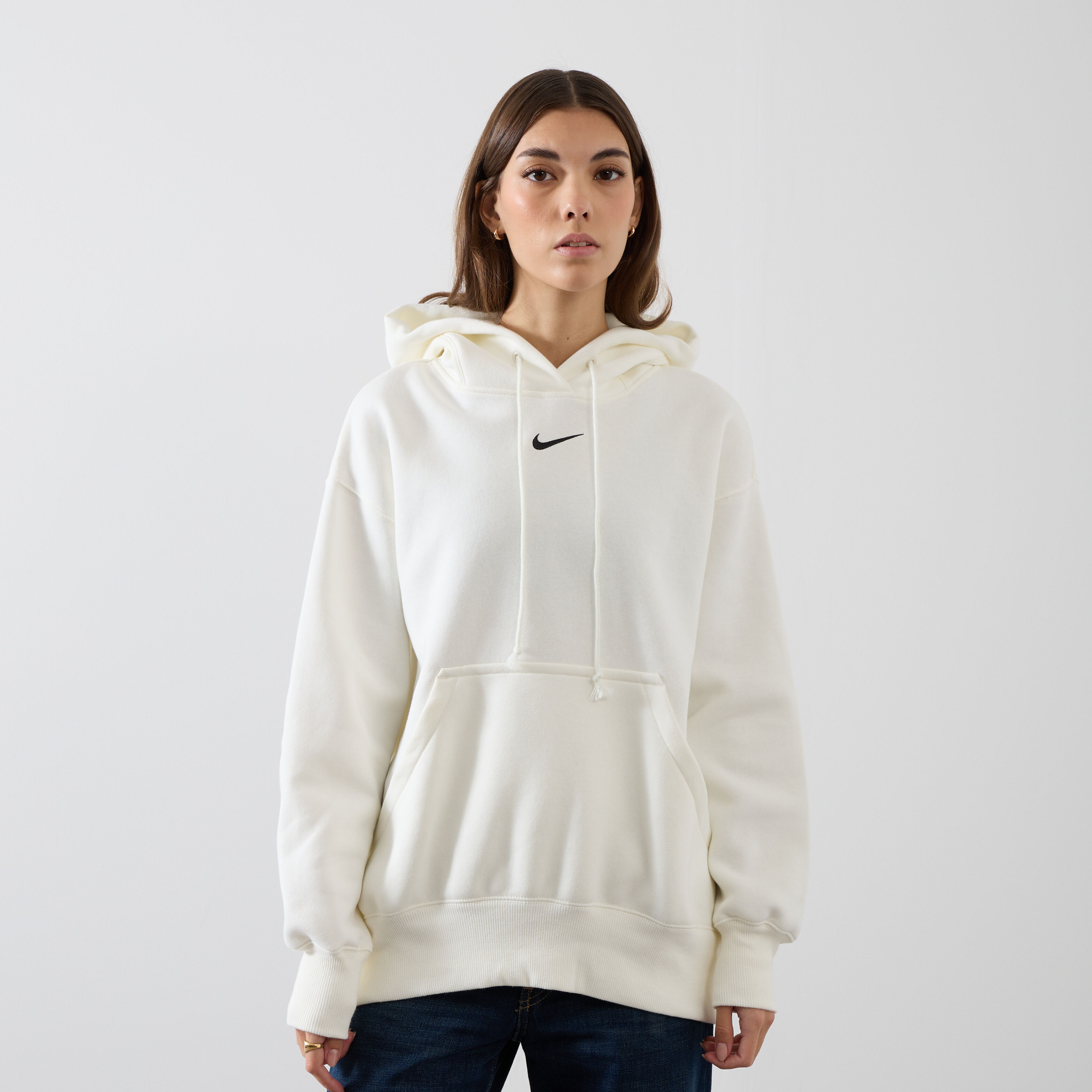 Pull nike online courir