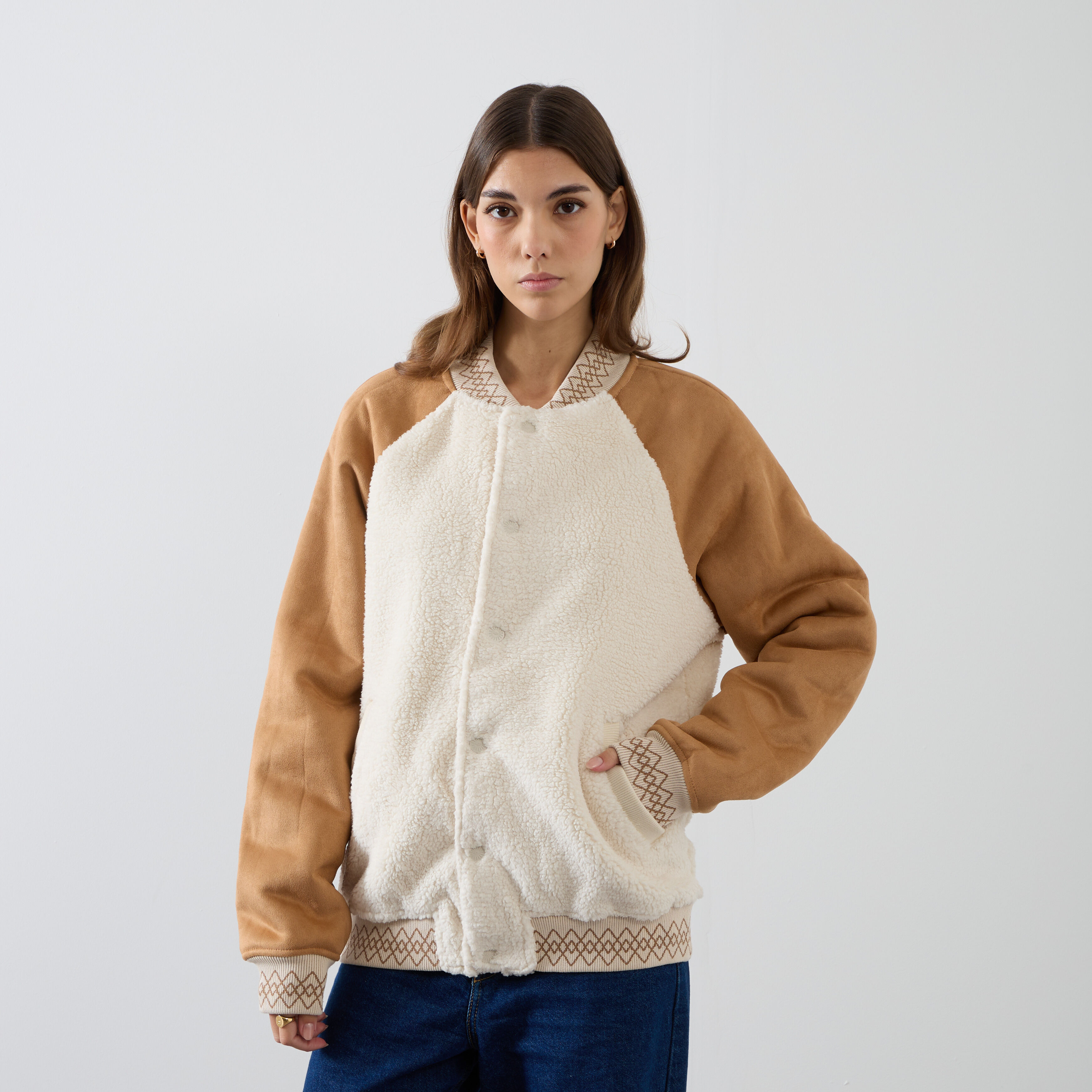 UGG JACKET TASMAN VARSITY ECRU MARRON BLOUSON FEMME Courir.be