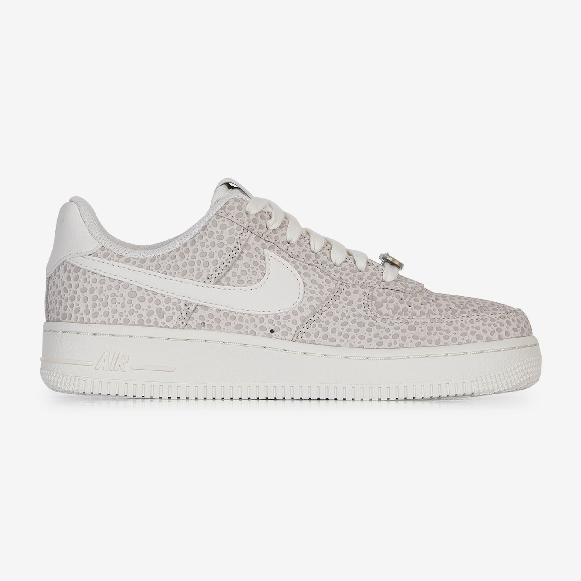 Sneakers en shoenen NIKE OUTLET Trends 2024 Courir.be