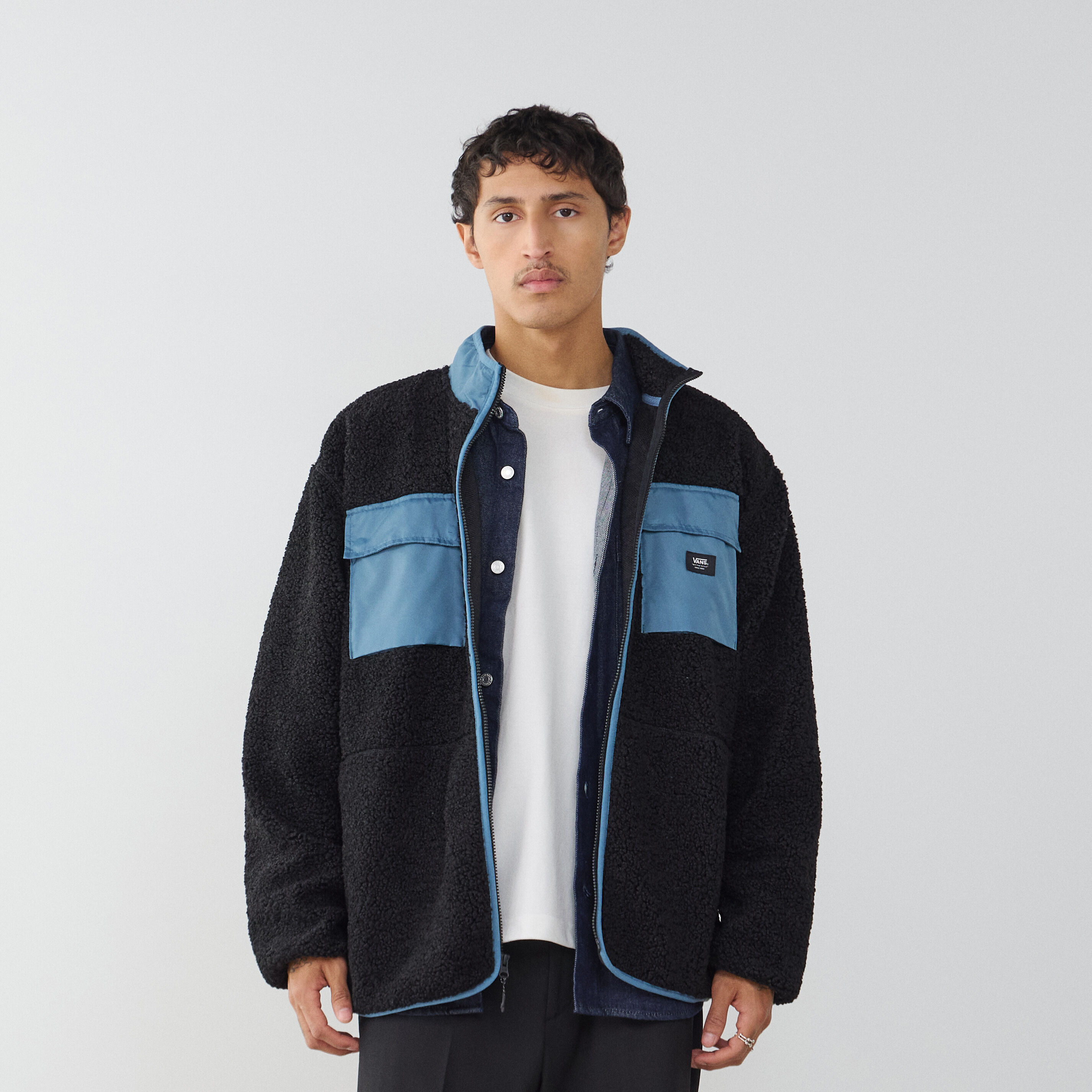 VANS JACKET SHERPA POCKET NOIR BLEU BLOUSON HOMME Courir.be