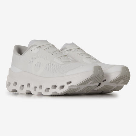 ON RUNNING CLOUDMONSTER VOID BLANC FEMME