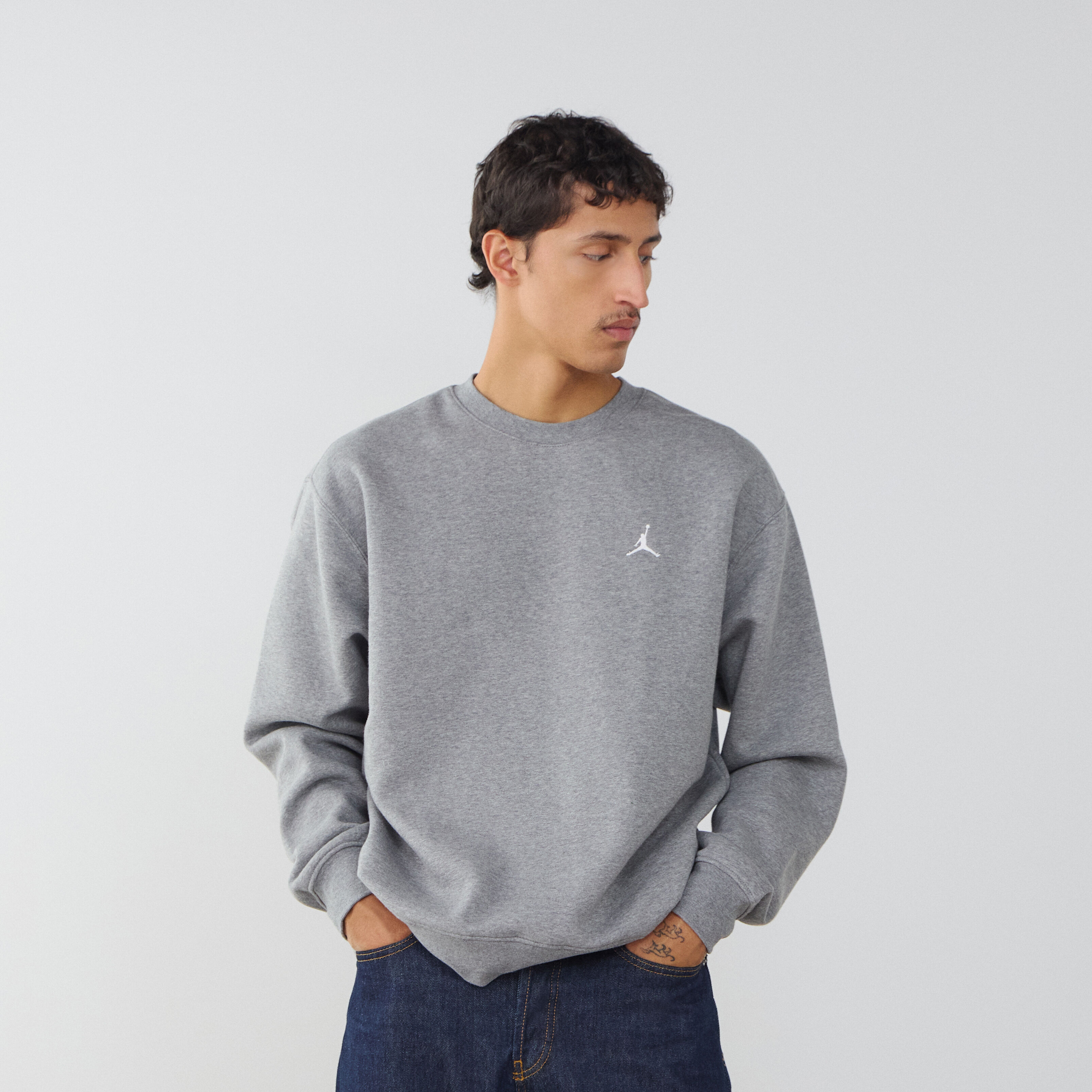 Sneakers et baskets JORDAN SWEAT GRIS Tendances 2024 Courir.be