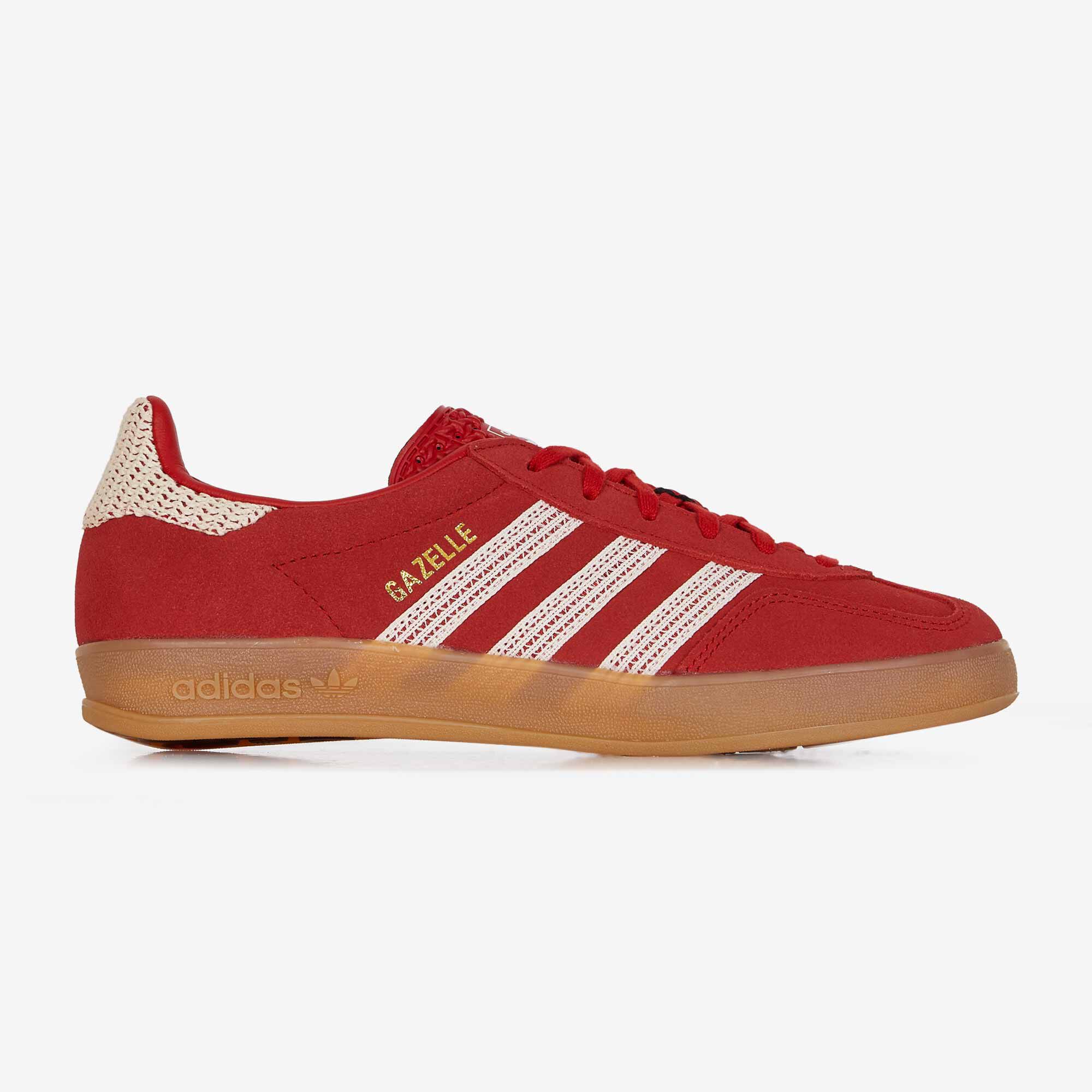 gazelle rouge vif