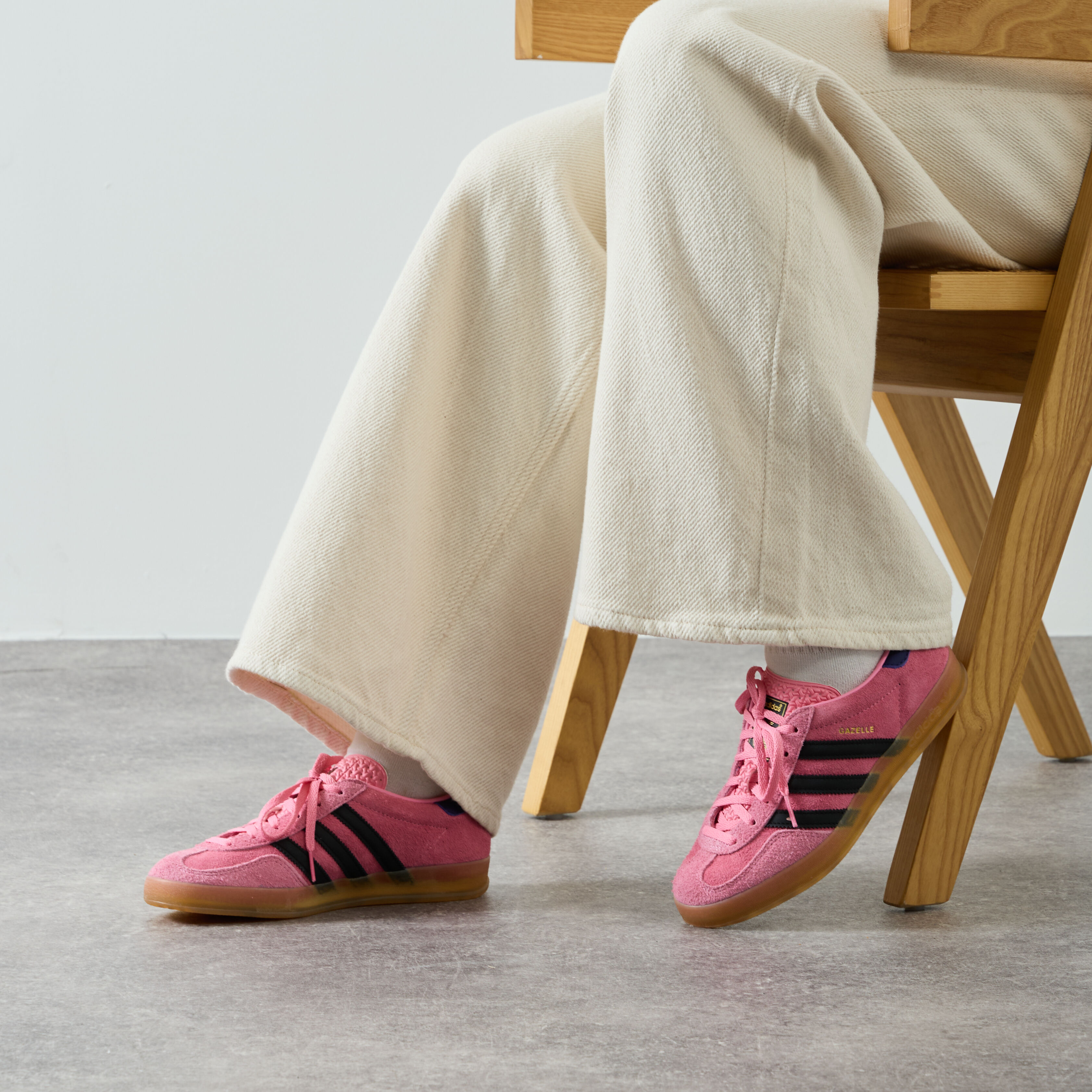 Gazelle adidas noir et rose outlet