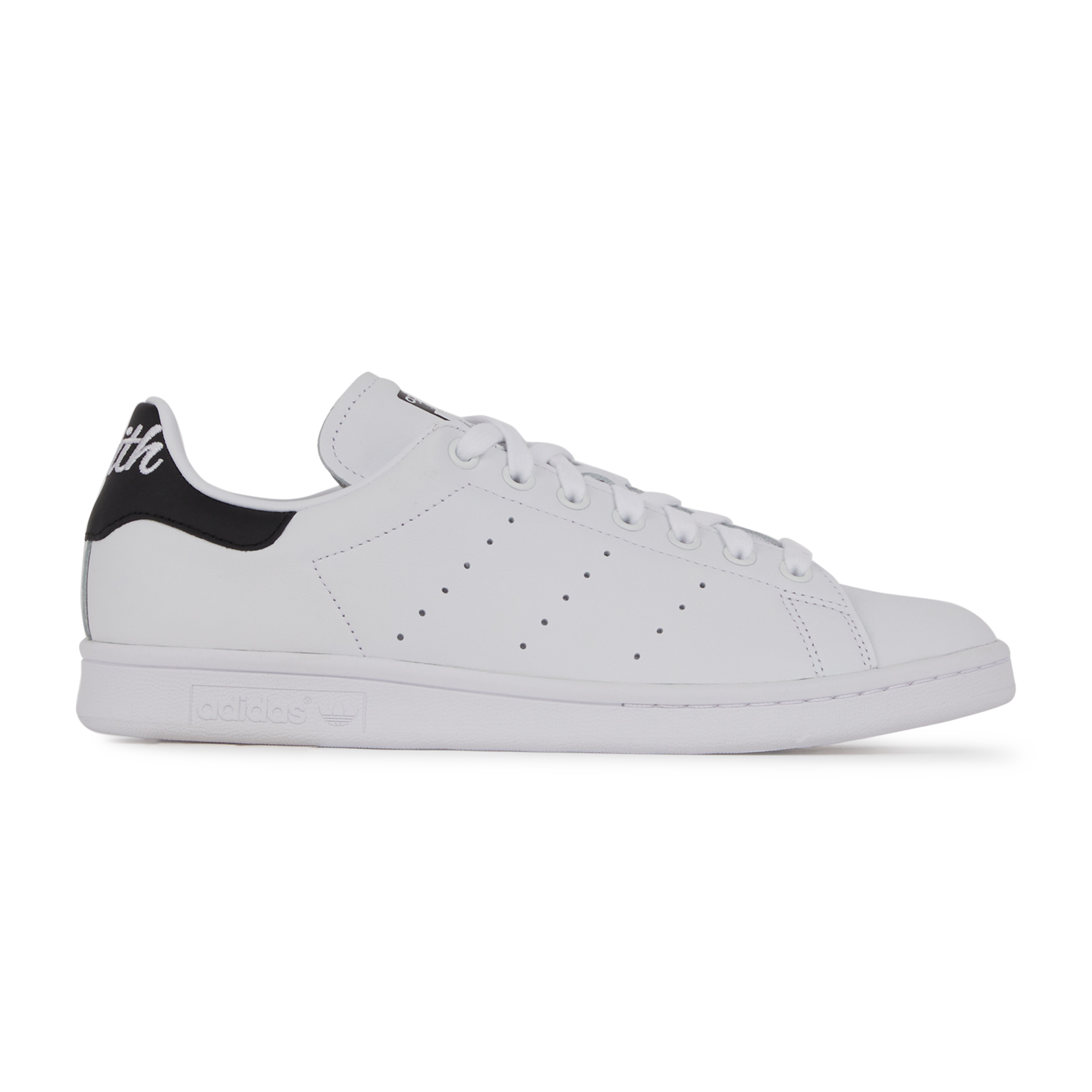 stan smith ecrit derriere