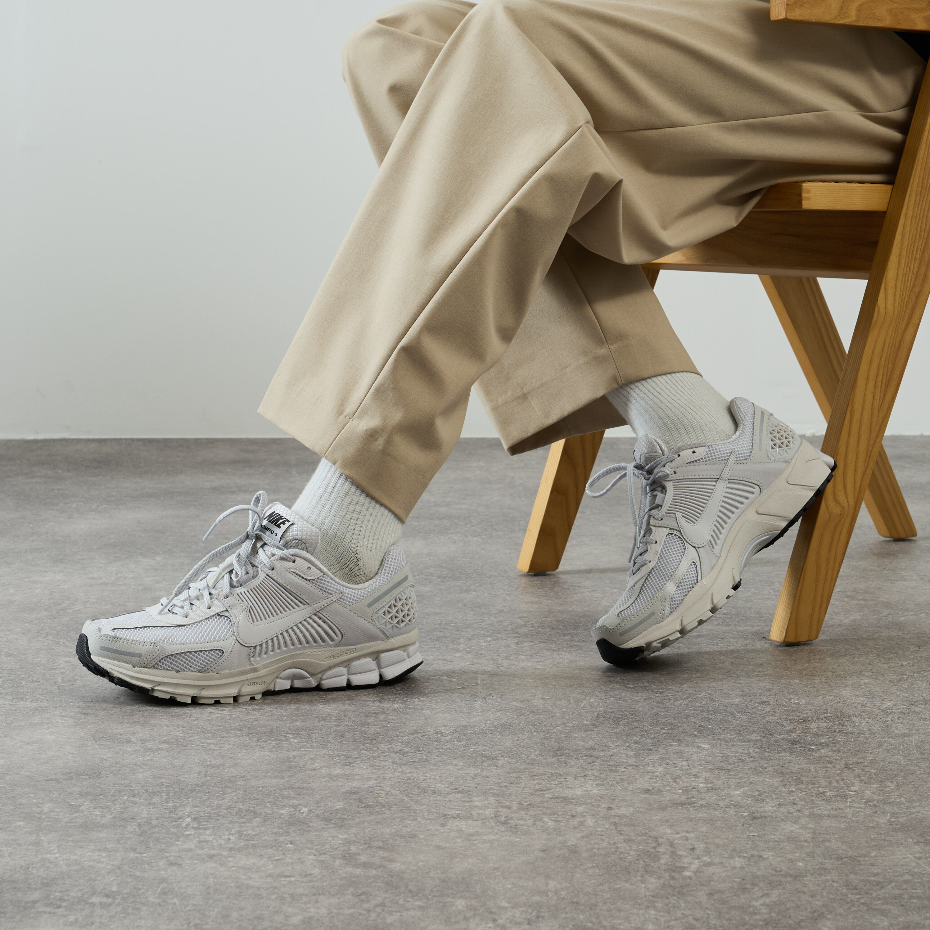 Zoom blanche et grise cheap