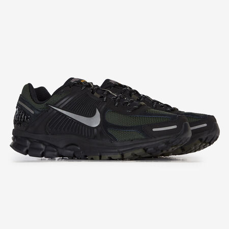 NIKE zoom vomero ZOOM VOMERO 5 ZWART/GROEN HEREN