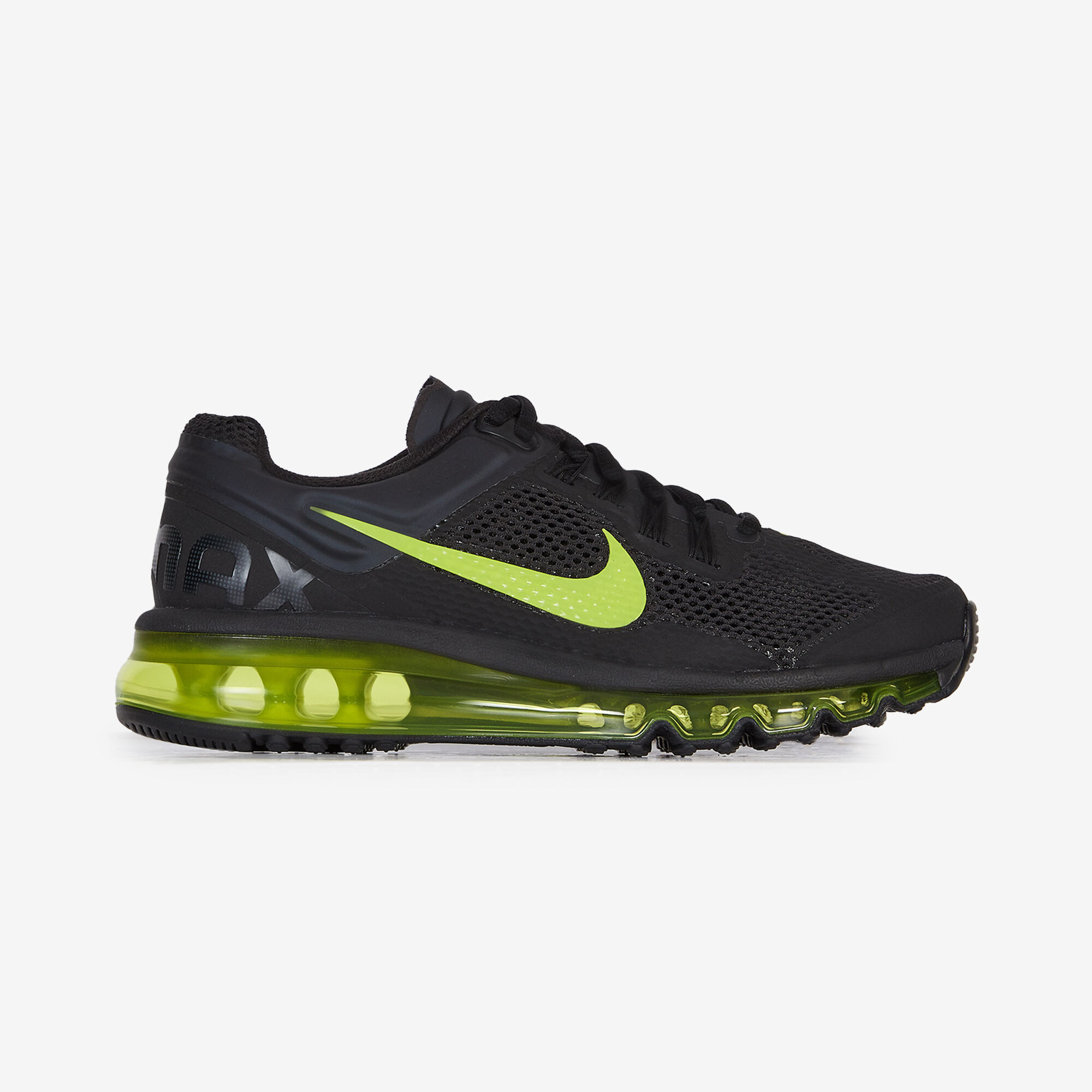 Sneakers et baskets NIKE en promo Courir.be