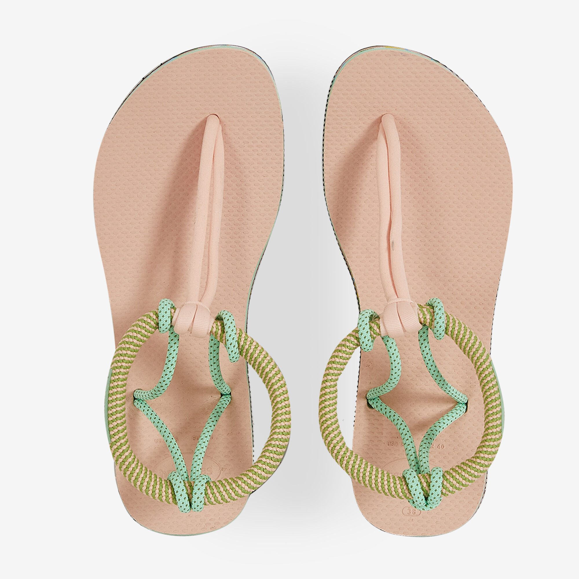 Havaianas doré 2025