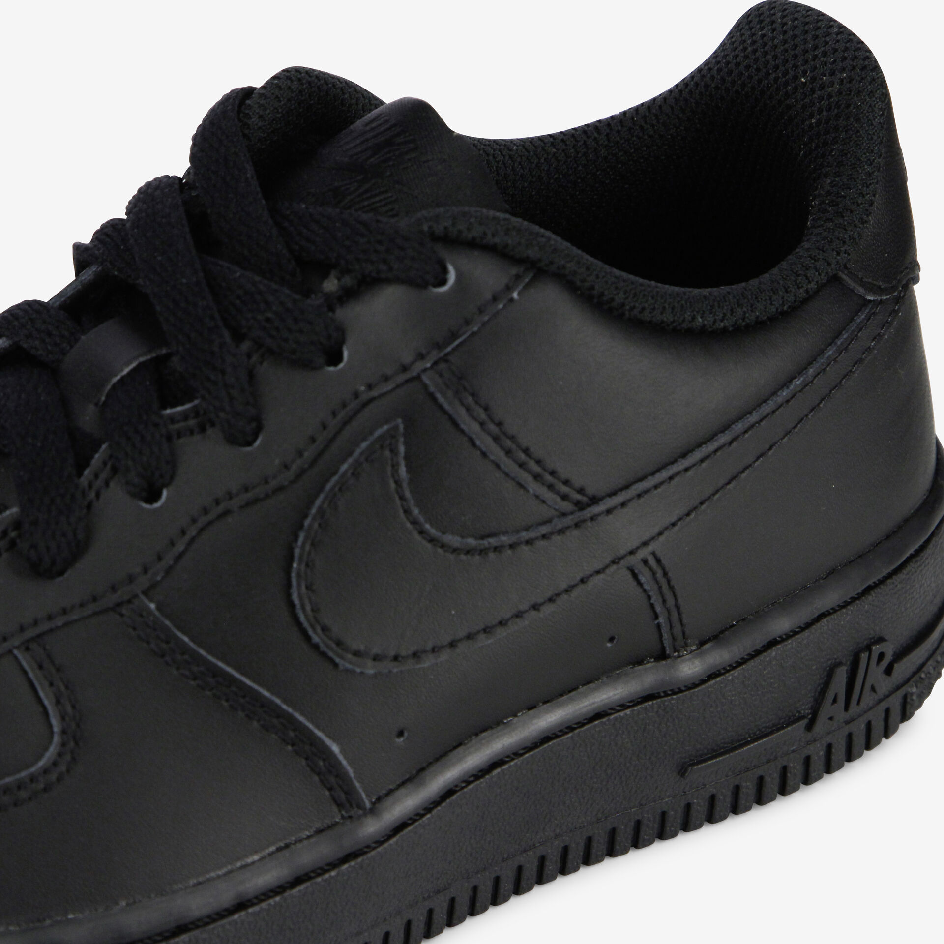 Air force sales 1 noir courir