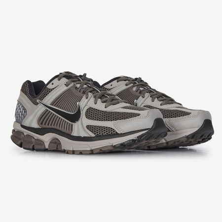 NIKE ZOOM VOMERO 5 MARRON/BEIGE HOMME