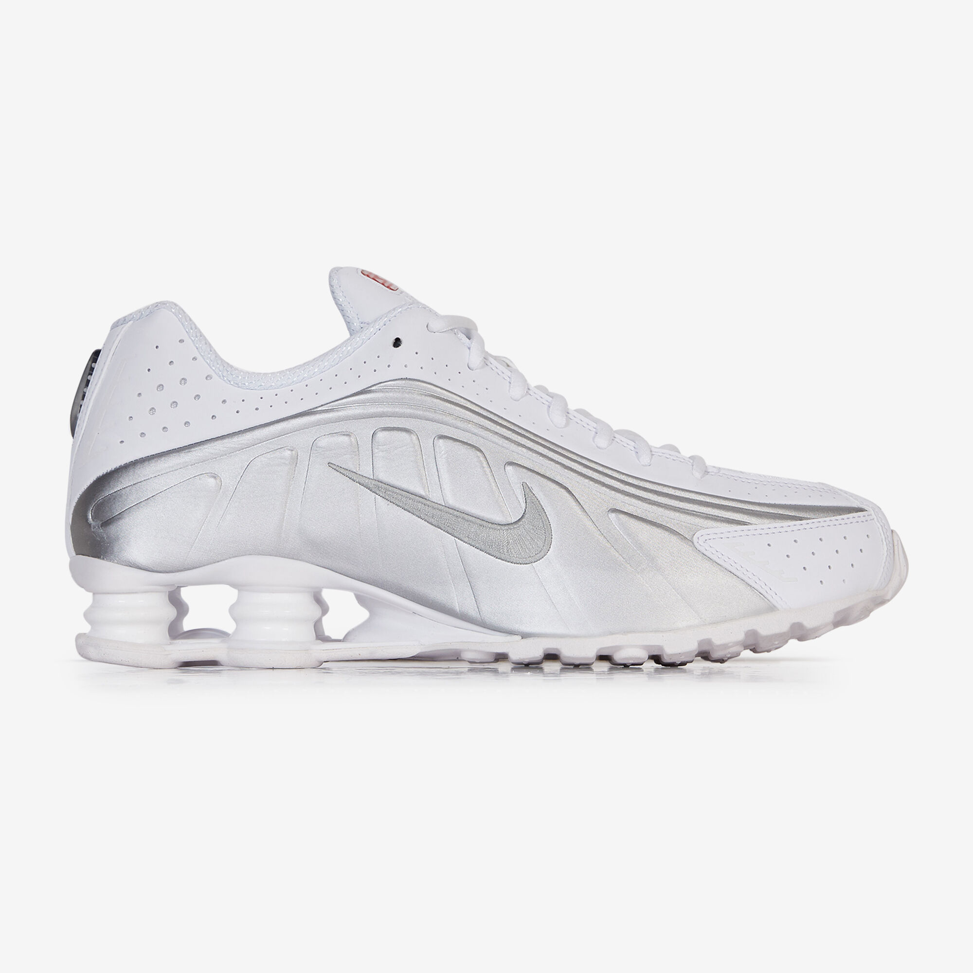 white nike shox deliver