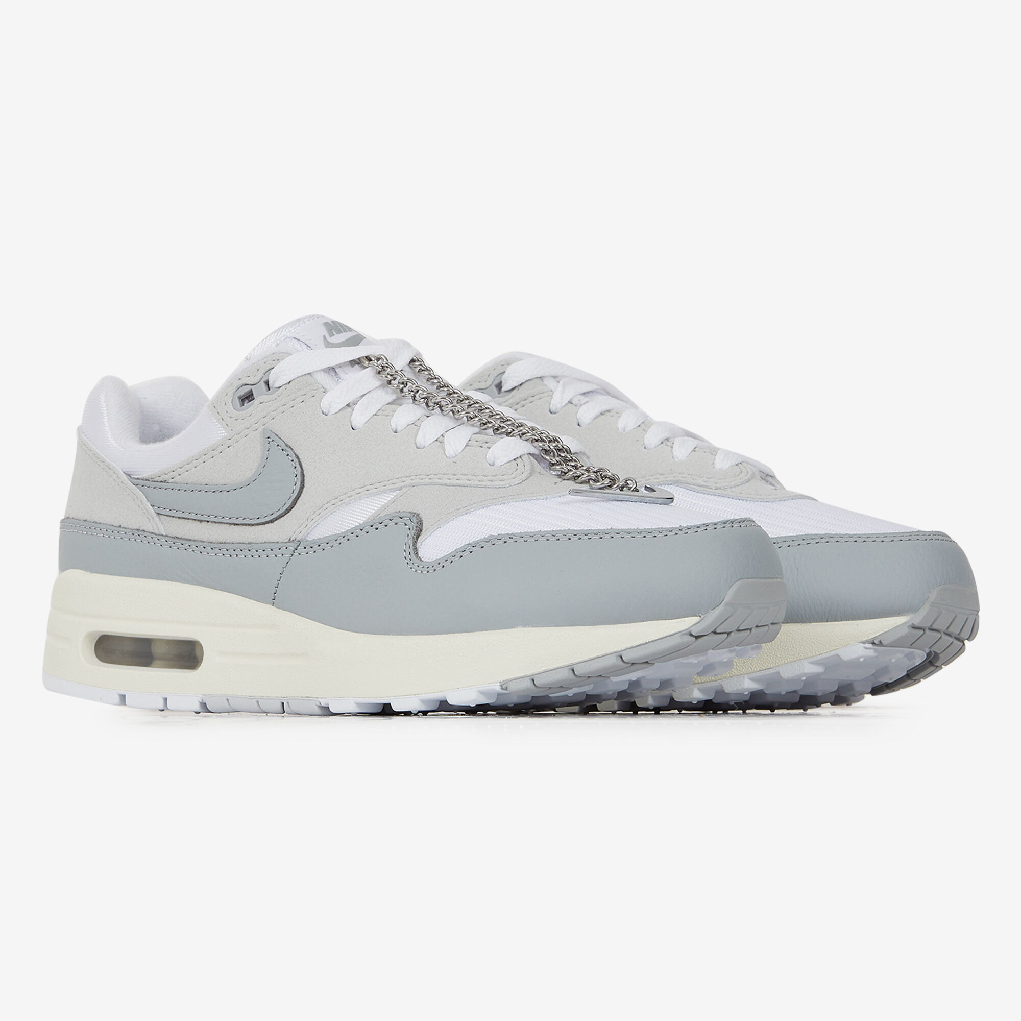 NIKE AIR MAX 1 JEWEL GRIJS SNEAKERS DAMES Courir.be